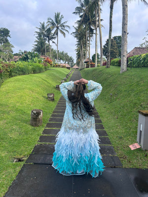 Limited Edition Feather Abaya