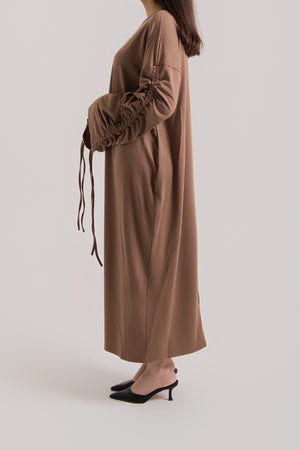 Ruched Long Sleeved Abaya