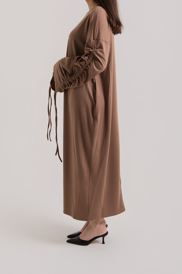 Ruched Long Sleeved Abaya